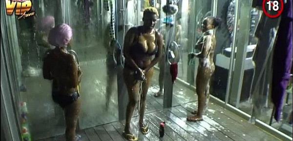  Big Brother Africa Hotshots Shower Hour - Goitse Butterphly Sipe Luis